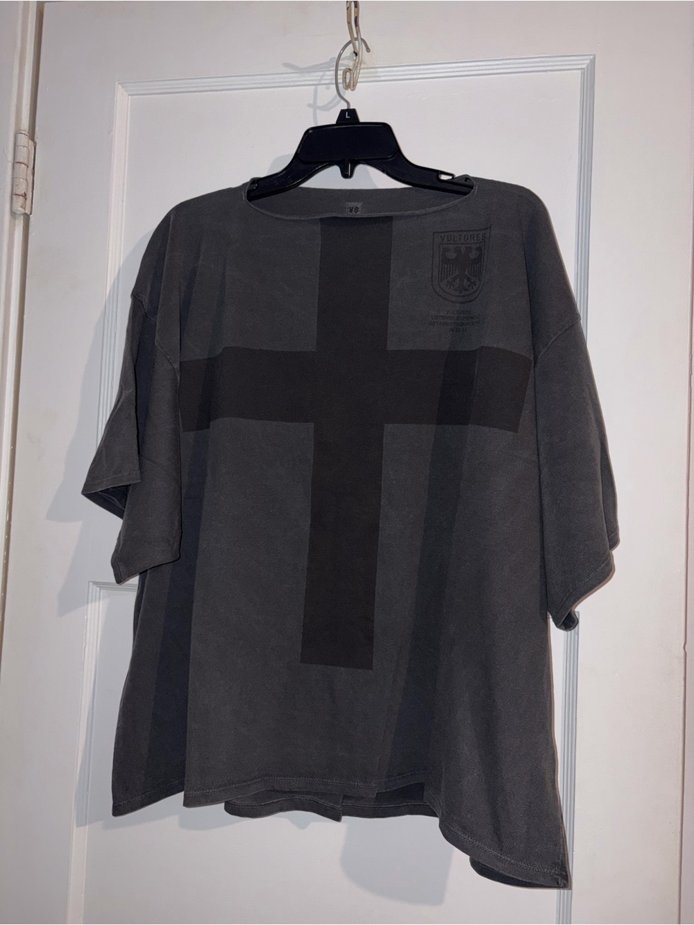 Kanye Yeezy Boxy unisex Oversized Charcoal Graphic oversized Cross T-Shirt
